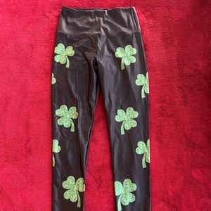 Gold sheep leggings size M